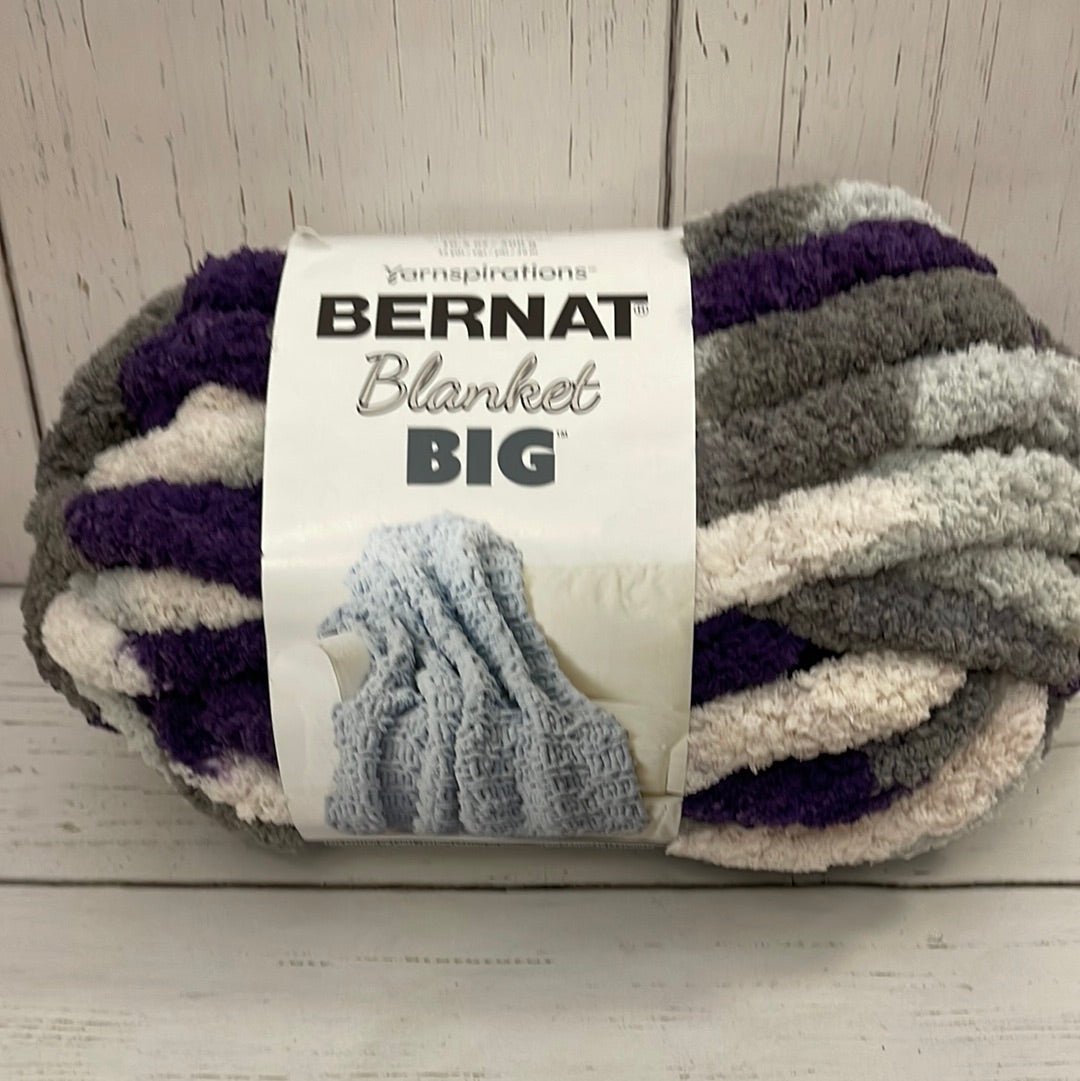 PLUM FEST ~ Bernat Blanket BIG Yarn, 10.5 oz /300 g, 32 yards/29m, jumbo size 7