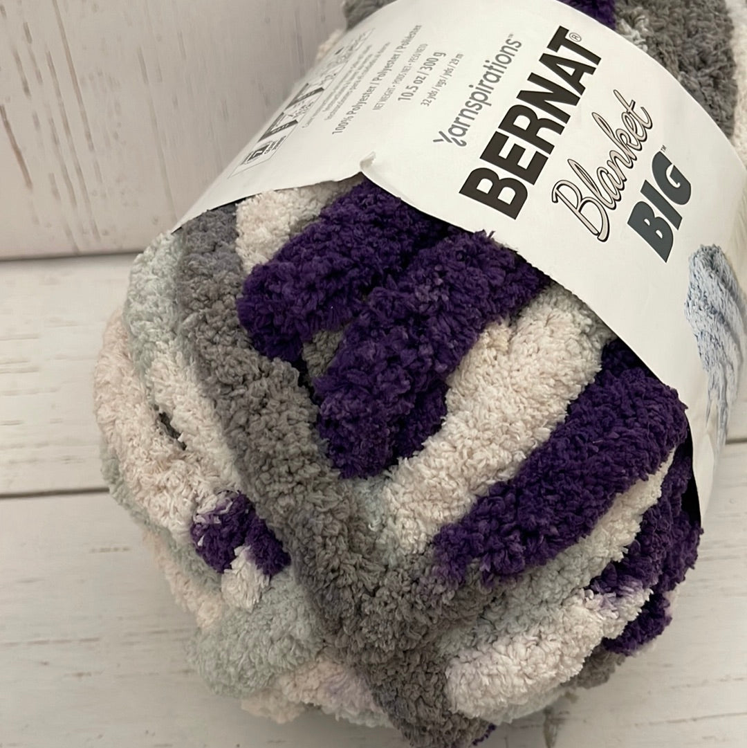 PLUM FEST Bernat Blanket BIG Yarn, oz /300 g, 32 yards/29m