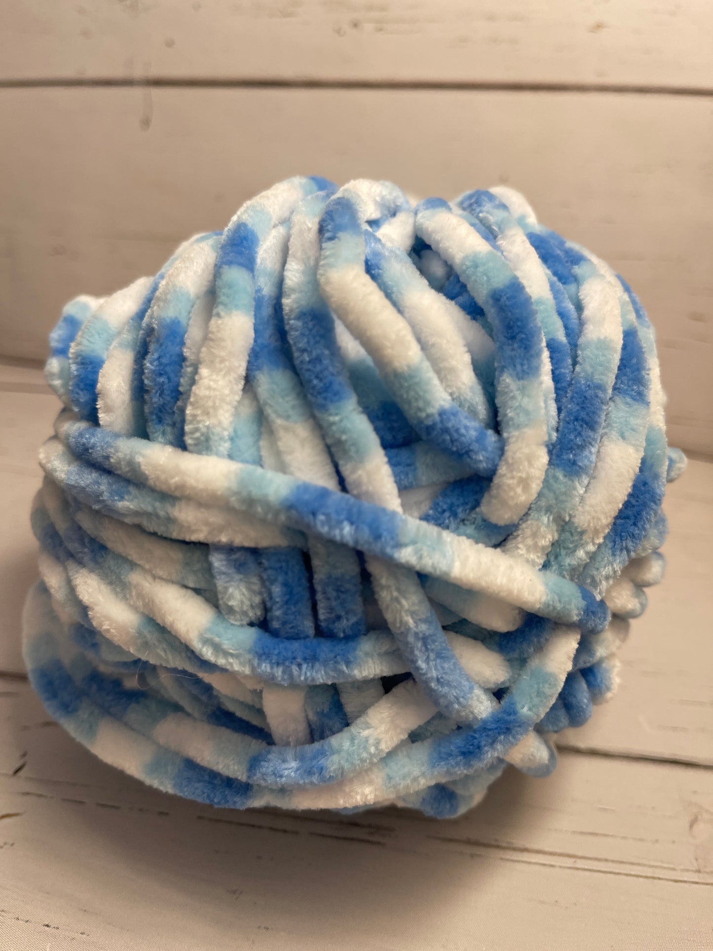 Sweet Snuggles Lite ~ Loops & Threads ~ Free Shipping Available