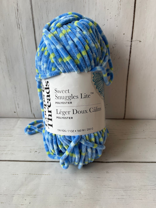 TRANQUIL DOT Yarn ~ Sweet Snuggles Lite ~ Loops & Threads