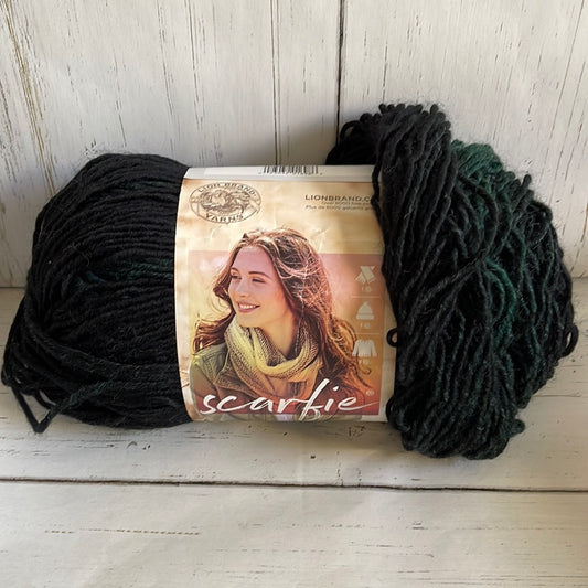 Scarfie ~ FOREST/BLACK YARN ~ Lion Brand