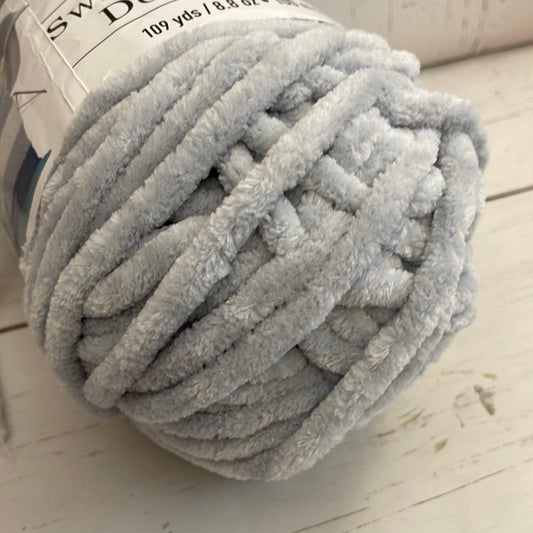 SILVER YARN ~ Sweet Snuggles