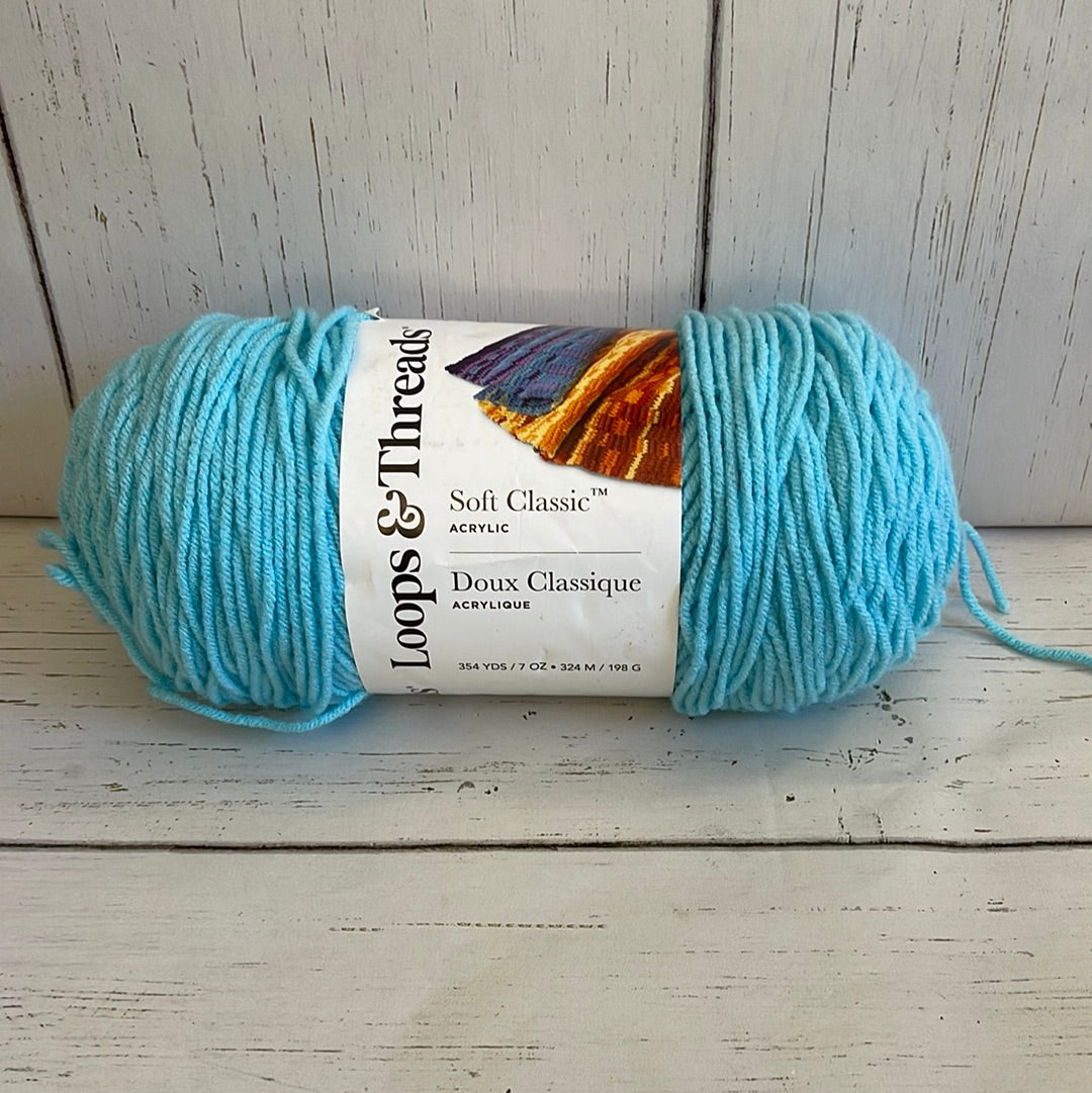 AQUA YARN ~ Soft Classic ~  Loops & Threads