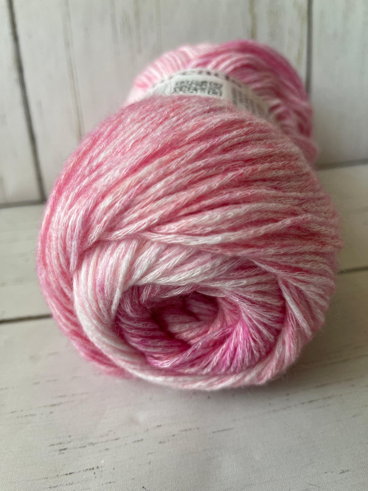 OMBRE HUES YARN ~ Pink, Rose, Cream ~ Loops & Threads