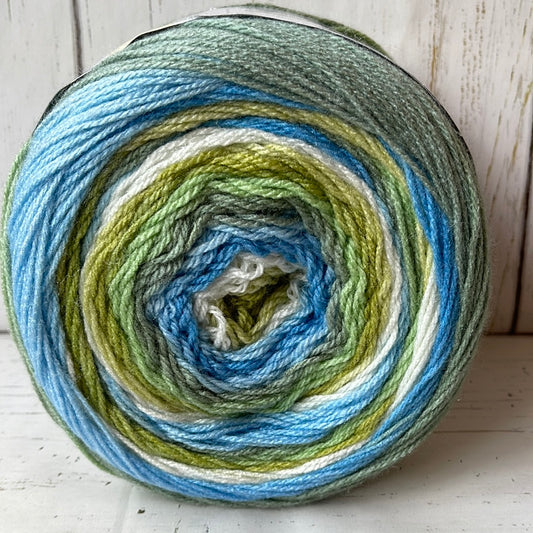 SPEARMINT Yarn ~ Caron Skinny Cakes, 8.8 oz, 795 yards