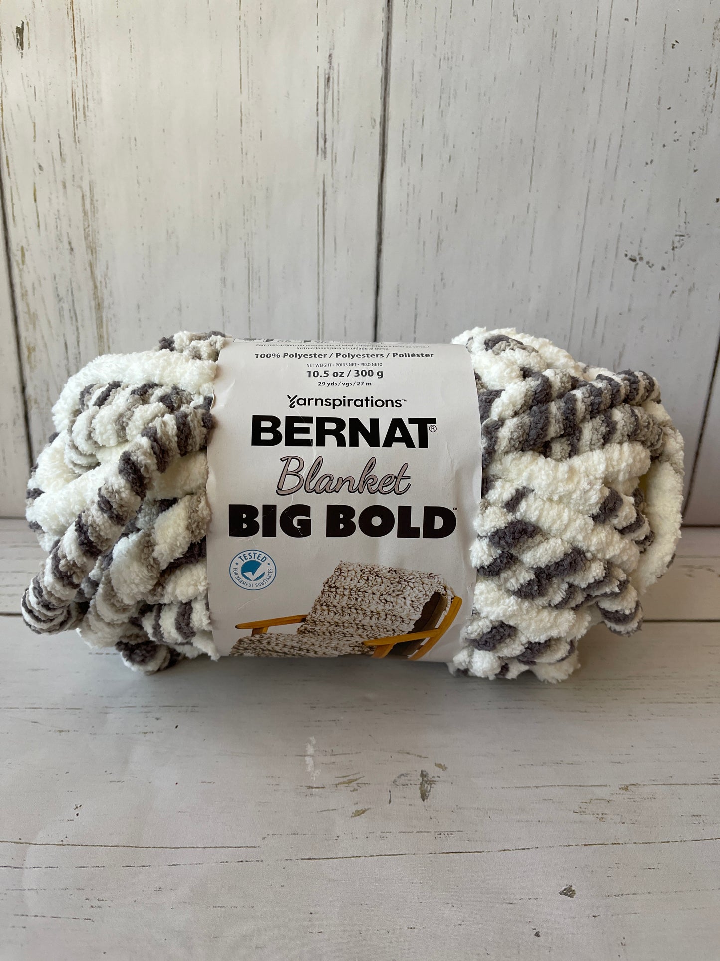 GRAY BOLD YARN ~ Bernat Blanket Big Bold