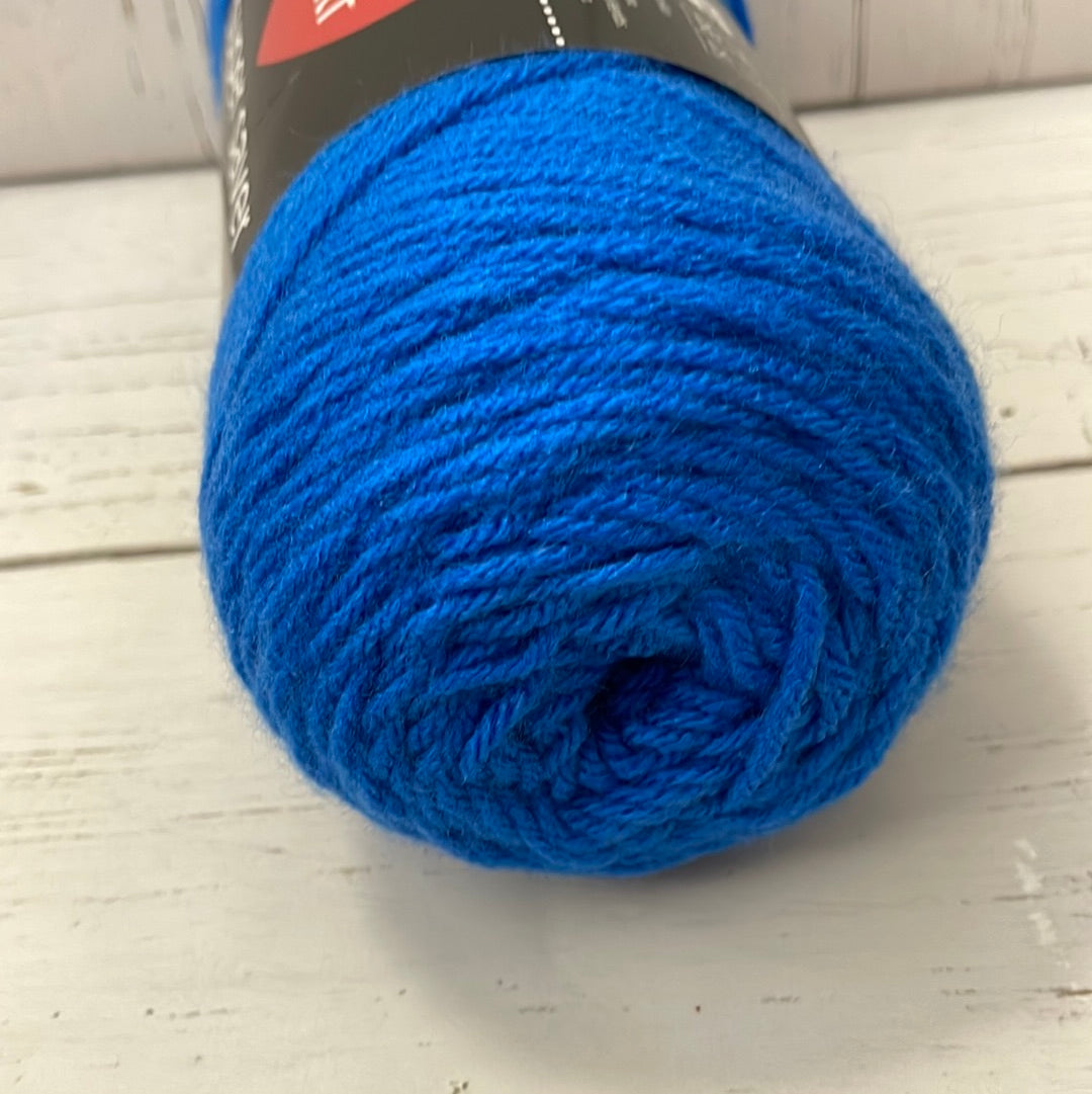 Blue Yarn ~ Red Heart Super Saver Yarn ~  7oz/198g, 364 yds/333m  size 4 Medium, crafts, crochet, knit Made in the USA