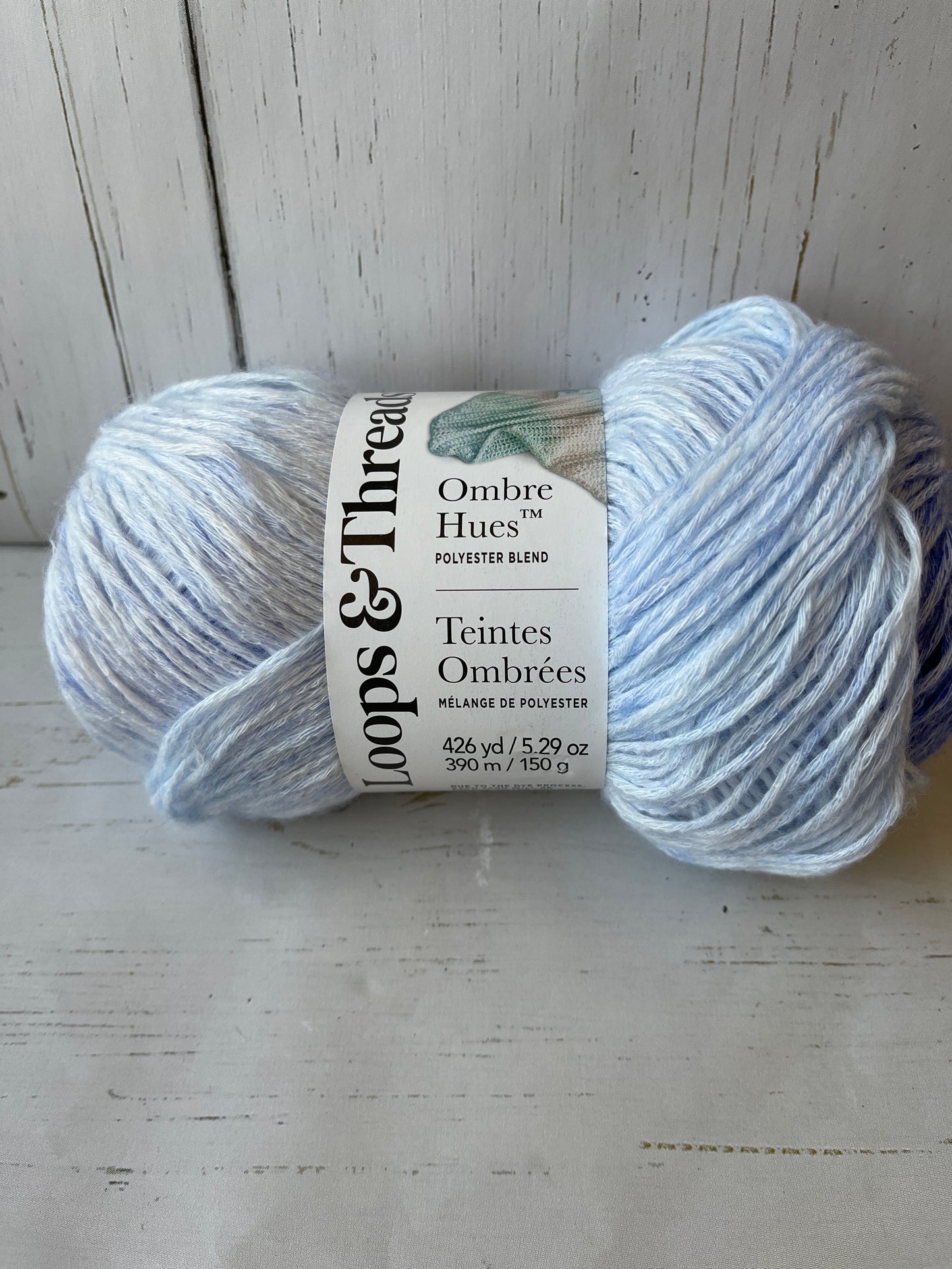 OMBRE HUES YARN ~ Dark Blue, Sky Blue, White ~ Loops & Threads