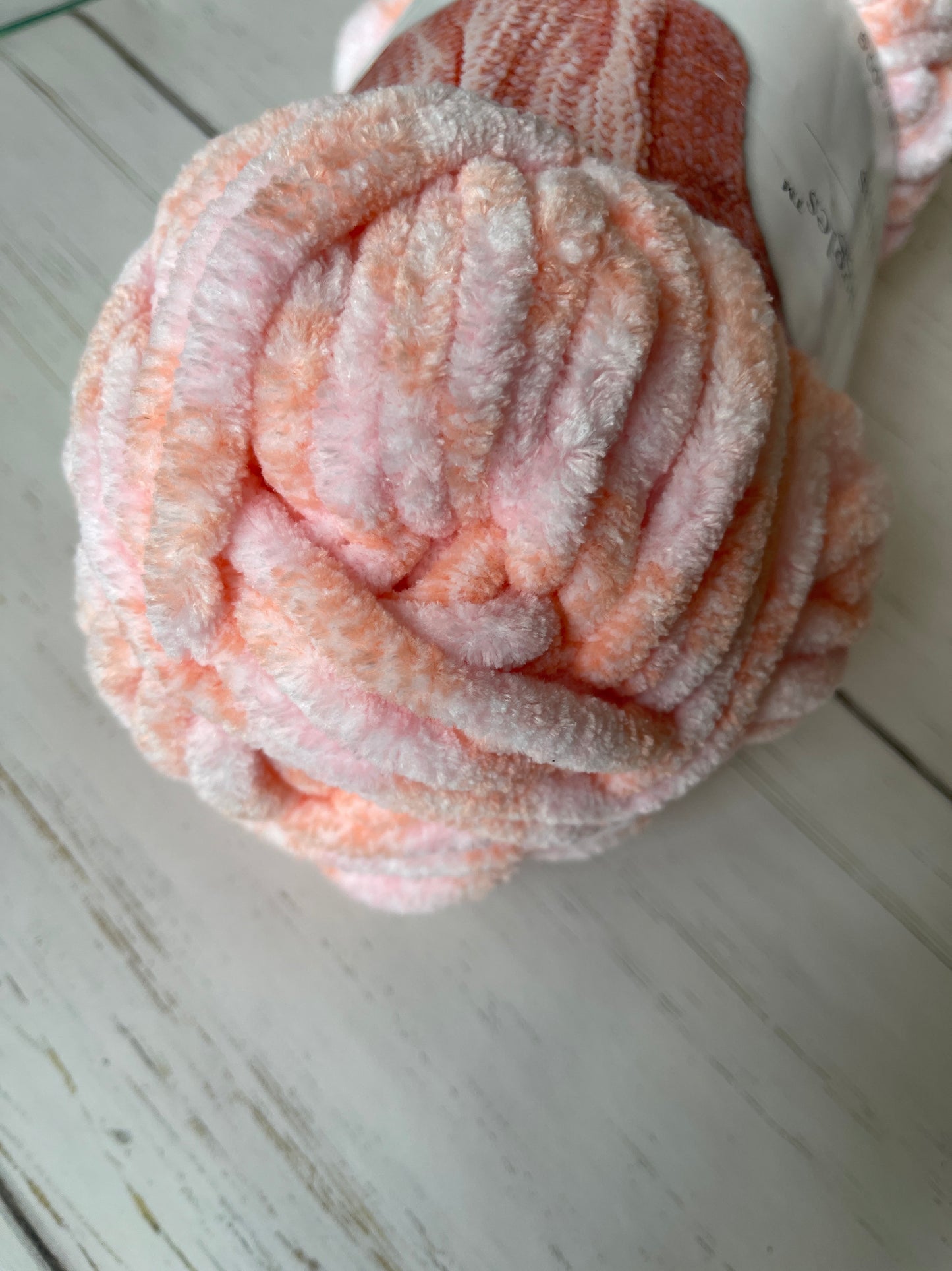 Sweet Snuggles ~ Coral/Pink MULTI YARN