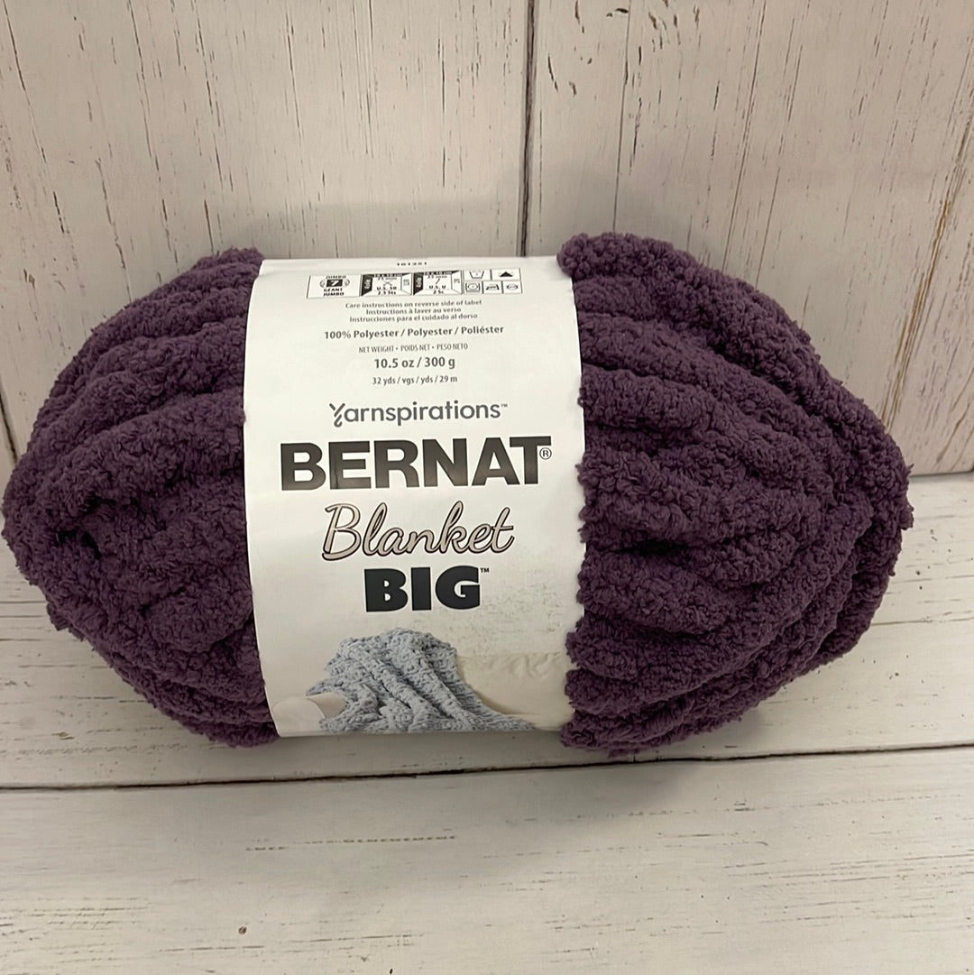 AMETHYST ~ Bernat Blanket BIG  Yarn,  10.5 oz /300 g, 32 yards/29m, jumbo size 7