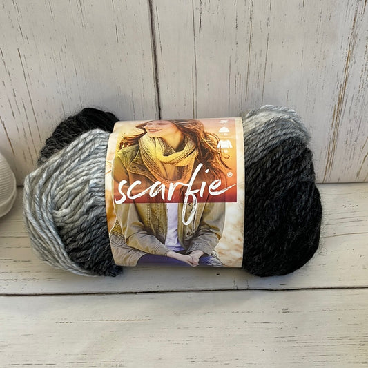 Scarfie ~ CREAM/BLACK YARN ~ Lion Brand