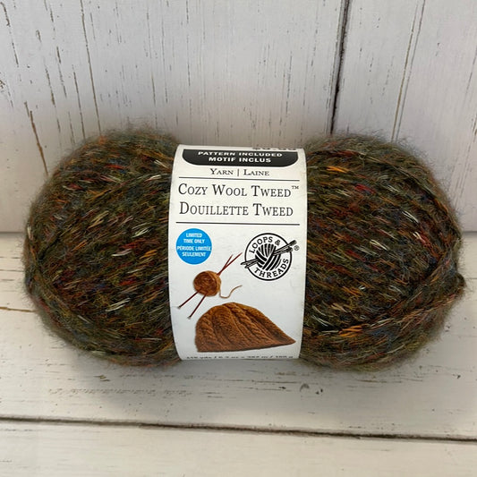 COZY WOOL TWEED ~  Forest Green ~ Loops & Threads