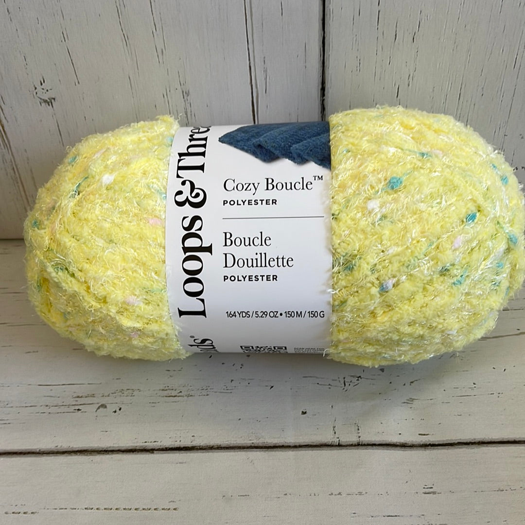 Cozy Boucle ~ LEMONADE YARN ~ Loops & Threads