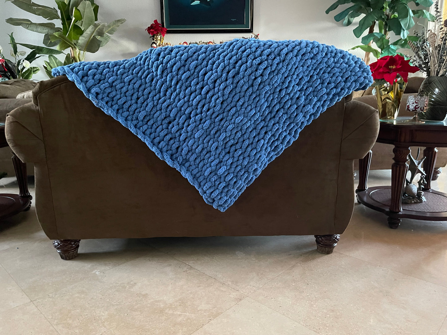 JUMBO Chenille Yarn Chunky Thick Fluffy Soft Vibrant ~ Country Blue  ~ Loop-A-Lot ~ FREE SHIPPING AVAILABLE