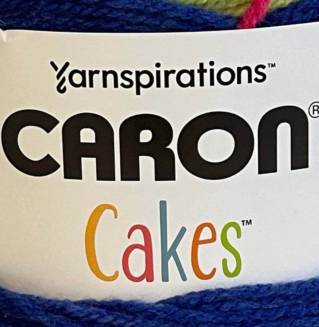 LIME TWIST ~ Caron Cakes ~ Color Me Bold ~  8.5 oz/240g, 445 yds/407 m Size 4 new no label