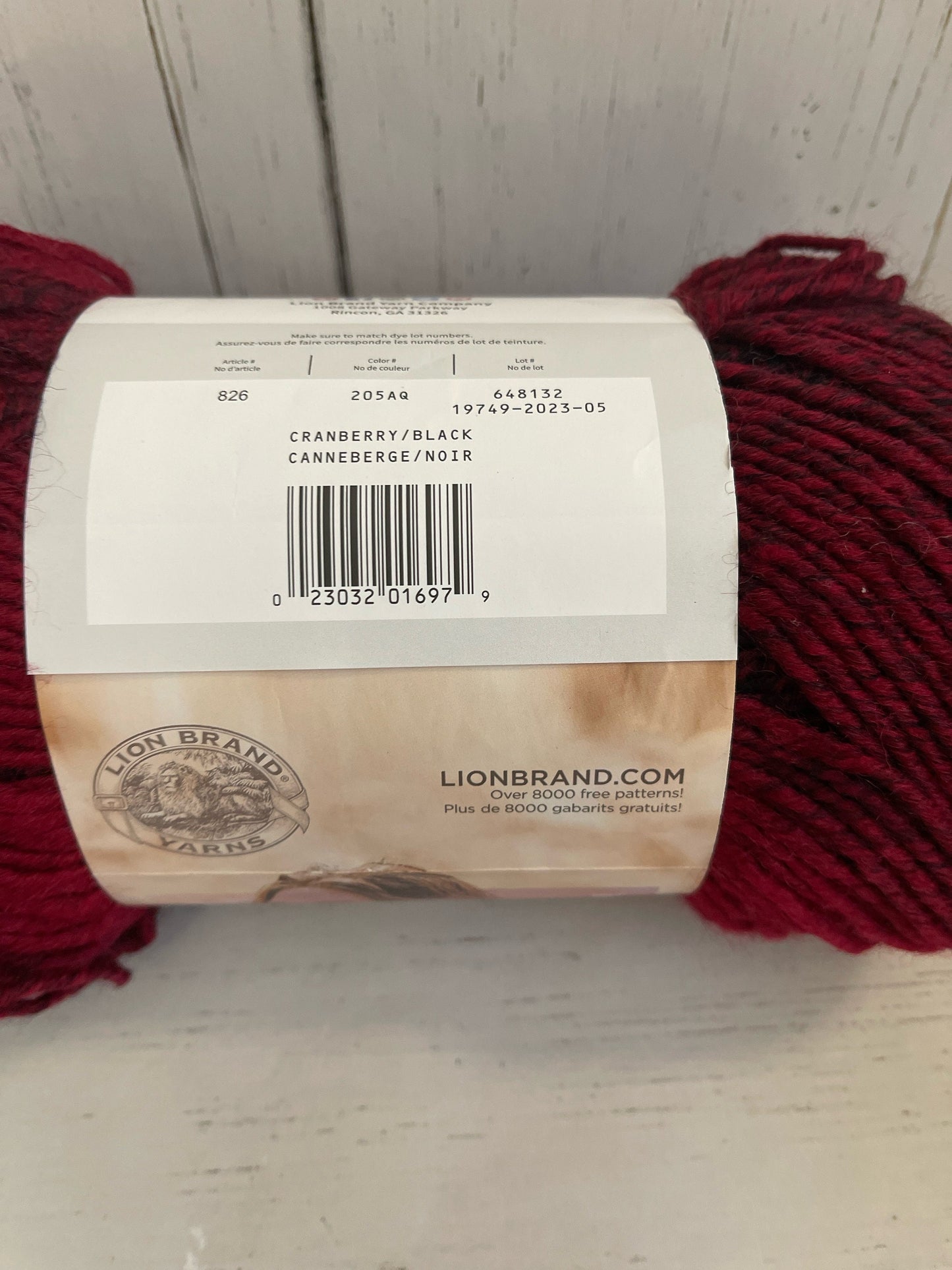 Scarfie ~ CRANBERRY/BLACK YARN ~ Lion Brand