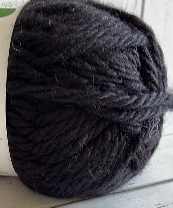 ECO-LUXE Yarn ~ Black