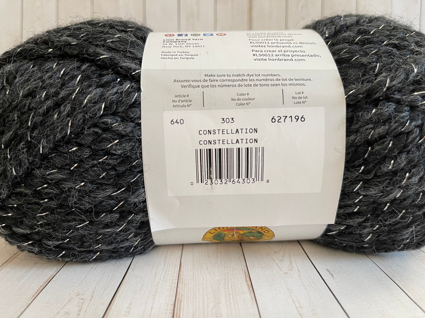 LION BRAND WOOL Ease Thick And Quick Yarn, Constellation ~ 5oz/140g  (92yd/84m) Super Bulky 6