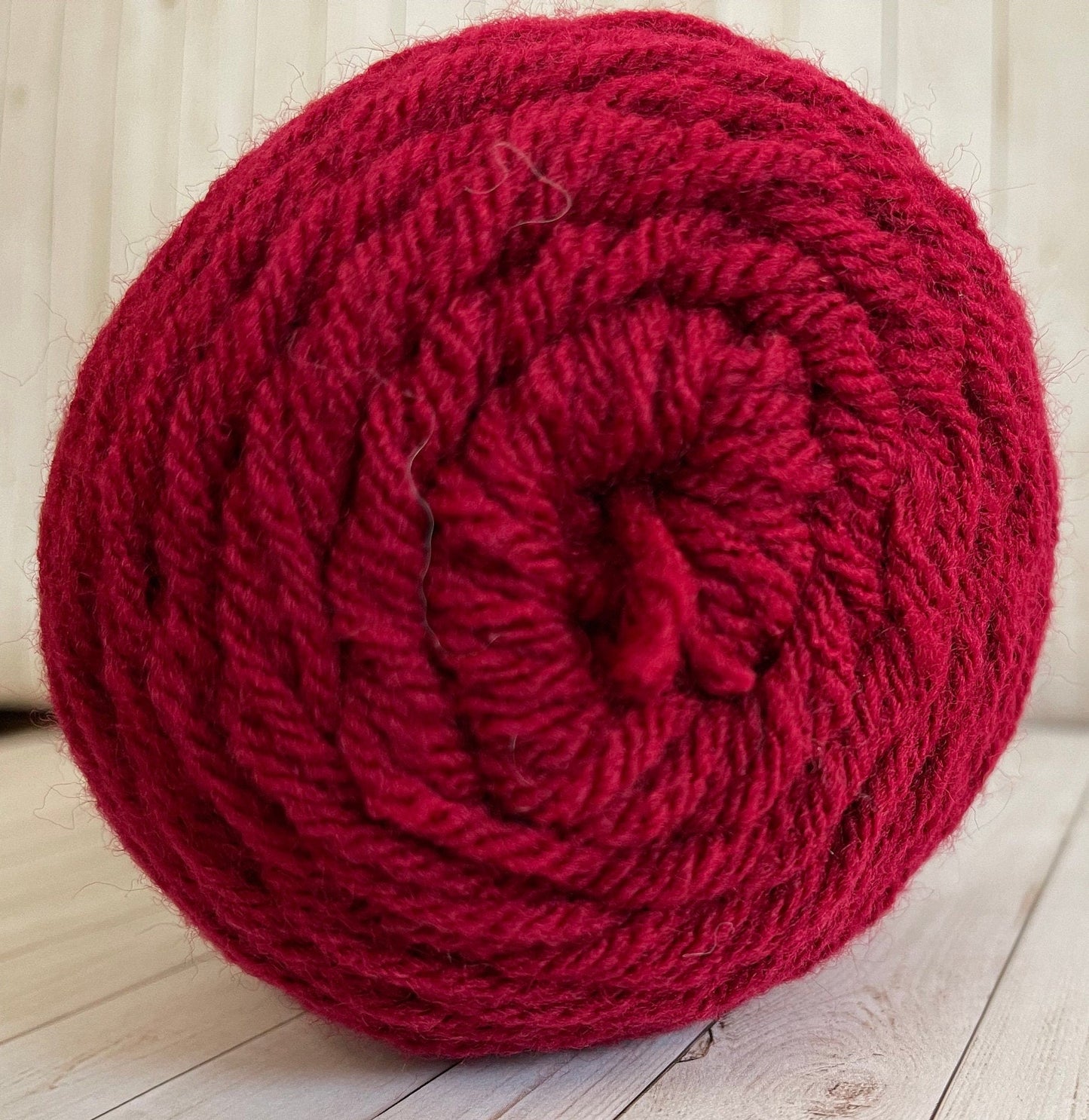 LOT OF 2 ~ Red Heart Super Saver Yarn ~ Burgundy ~  7oz/198g, 364 yds/333m  size 4 Medium, crafts, crochet, knit Made in the USA