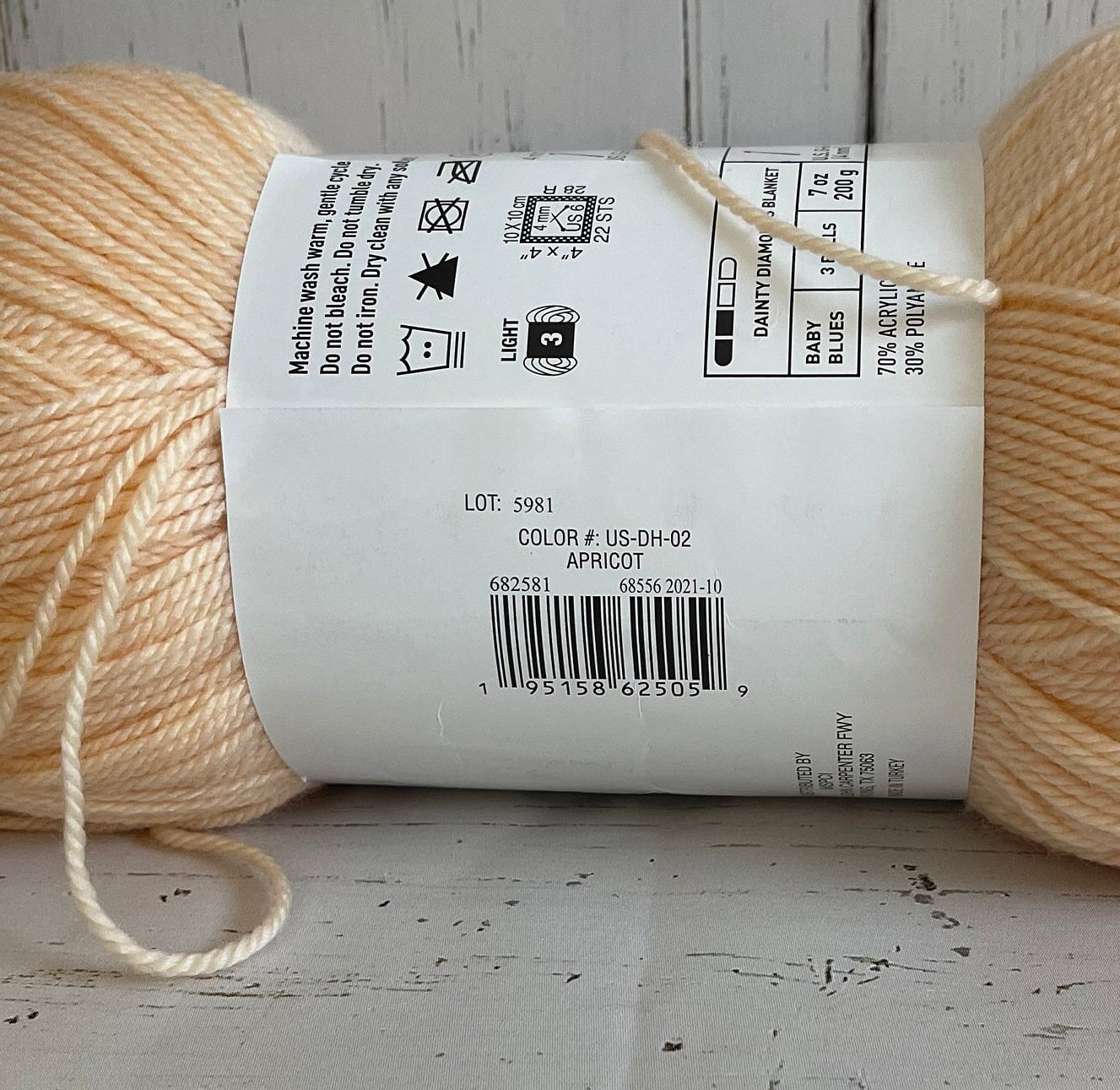 APRICOT ~ Baby Delight  ~ Loops& Threads