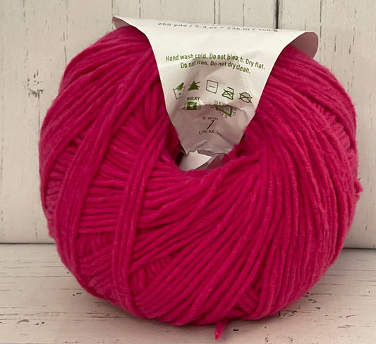 New LOOPS & THREADS Eco-Brights ~ Magenta ~ 255 Yards