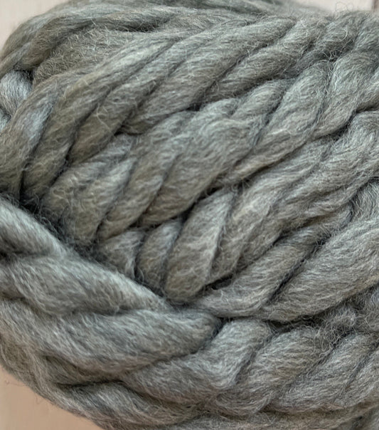 CHUNKY TWIST ~ Light Grey ~ Loops & Threads ~