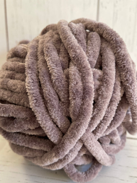 CHENILLE HOME ~ Taupe ~ Yarn