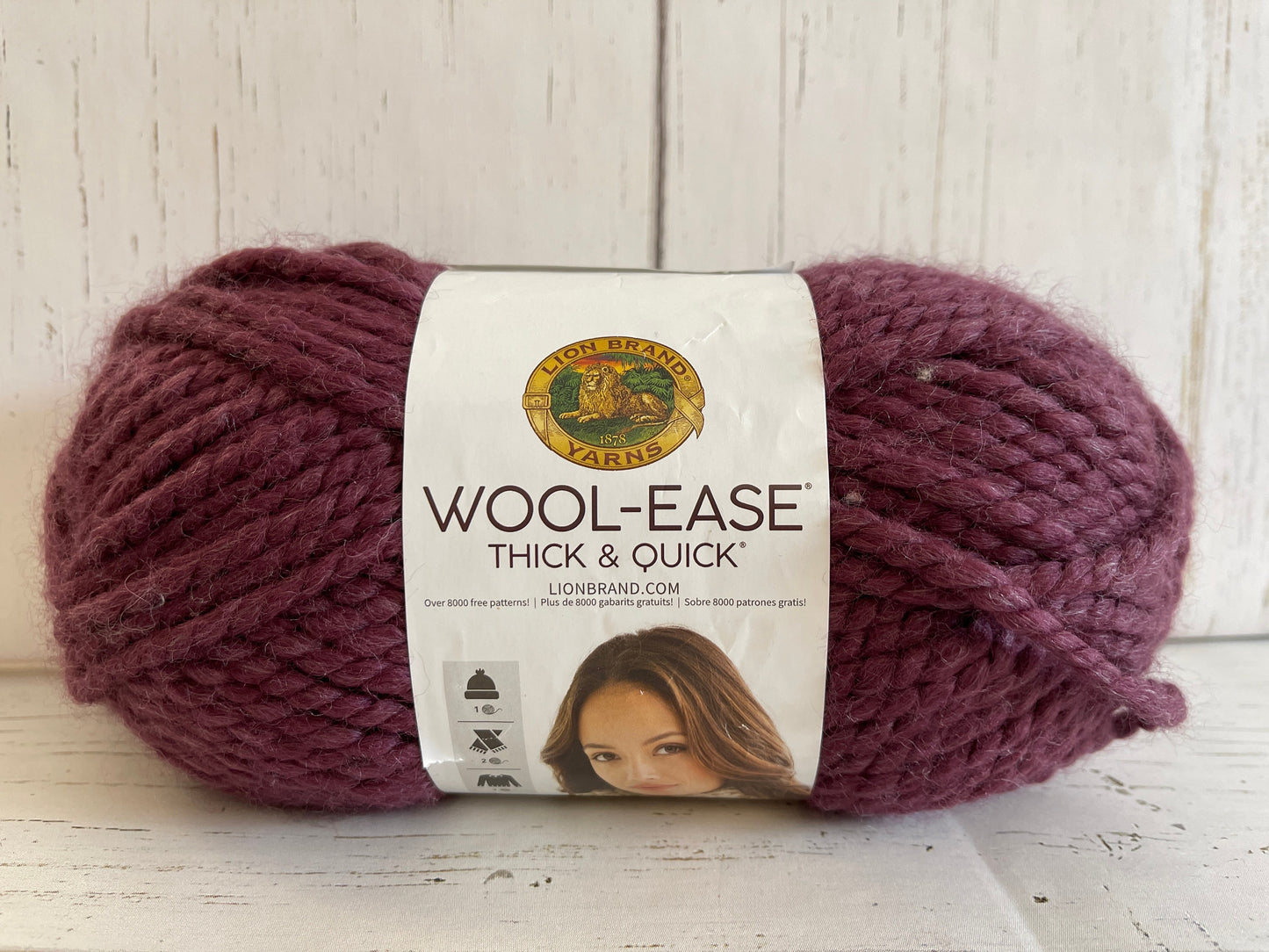 LION BRAND WOOL Ease Thick And Quick Yarn ~ Fig ~  6 oz/170g (106 yd/97 m) Super Bulky 6